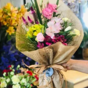 Buquê de Flores Mistas