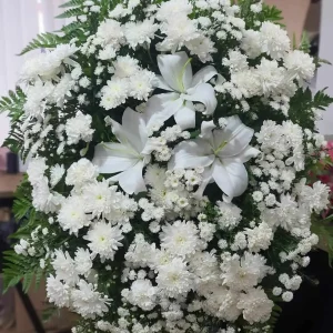 Coroa de Flores - Mix de Flores Brancas