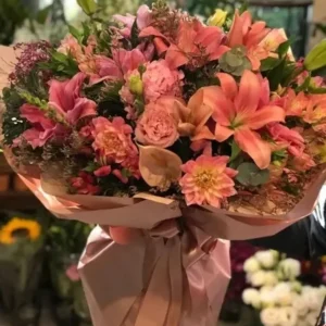 Buquê de Flores Rosa Grande