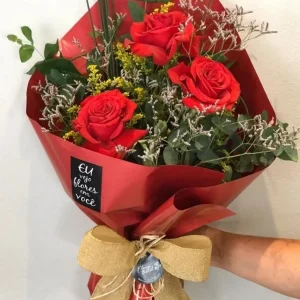 Ramalhete de 03 rosas vermelhas