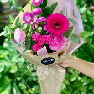 Buquê com Gérbera e Flores Variadas
