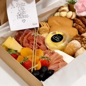 Platter Pequena + Buquê de Girassóis