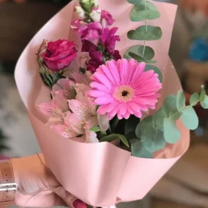 Buquê de Flores Rosas